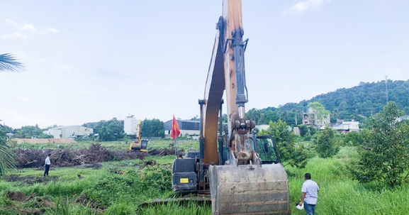 Cưỡng chế 16.000m2 đất của bà Y.