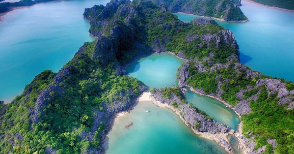 Việt Nam có vùng vịnh là top 3 kỳ quan Đông Nam Á: Hình thành từ hàng triệu năm trước, đến nay vẫn đẹp hoang sơ