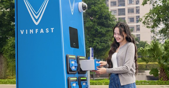 VinFast Viper gây bão với cộng cộng đồng mê xe khi chính thức mở cọc sớm