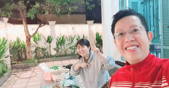 Biệt thự ấm cúng giữa lòng Thủ đô của MC, BTV nhà Đài VTV là con trai nhà toán học nổi tiếng