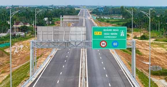 2 ngày nữa, cao tốc hơn 20.000 tỷ giảm tải cho tuyến quốc lộ dài nhất Việt Nam chính thức thông xe