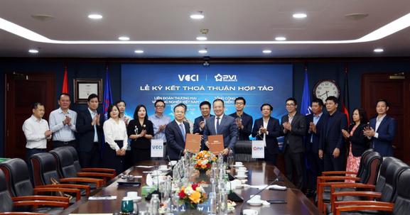 VCCI và Bảo hiểm PVI bắt tay hỗ trợ doanh nghiệp nâng cao năng lực cạnh tranh