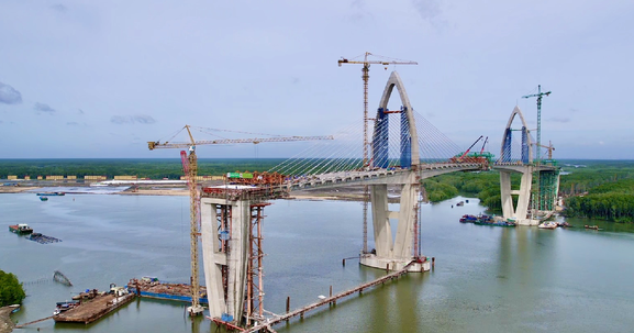 Cây cầu có nhịp chính dài nhất Đông Nam Á, kết nối 2 thành phố giàu nhất cả nước vượt tiến độ 6 tháng