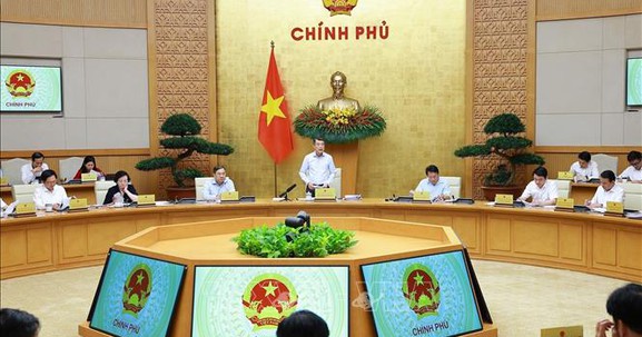 Chính phủ yêu cầu hoàn thiện 15 dự án luật, nghị quyết