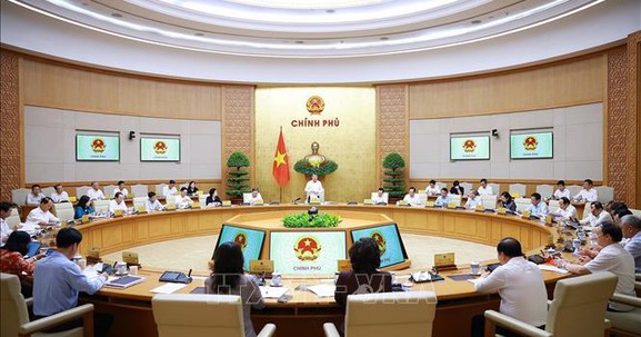 Tập trung tháo gỡ khó khăn, thúc đẩy tăng trưởng kinh tế 'hai con số' năm 2026