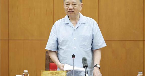 Đặt công nghiệp hàng hải đúng vị trí trong chiến lược xây dựng Việt Nam thành quốc gia biển mạnh