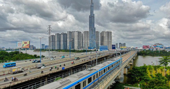 Xu hướng đa trung tâm định vị lại dòng tiền bất động sản TP.HCM
