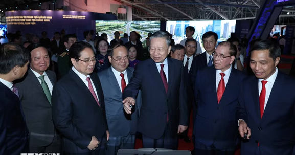 Tổng Bí thư, Chủ tịch nước dự Lễ công bố Nghị quyết về việc thành lập thành phố Quảng Ninh