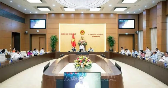Bế mạc Phiên họp thứ 6 của Ủy ban Thường vụ Quốc hội