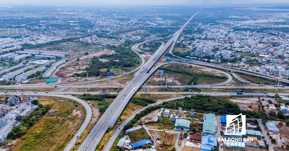 Kiến nghị mở rộng cao tốc TP.HCM - Long Thành - Dầu Giây lên 12 làn xe