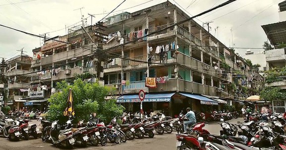 TPHCM: Dân sống ở chung cư xuống cấp được nhận tiền tạm cư