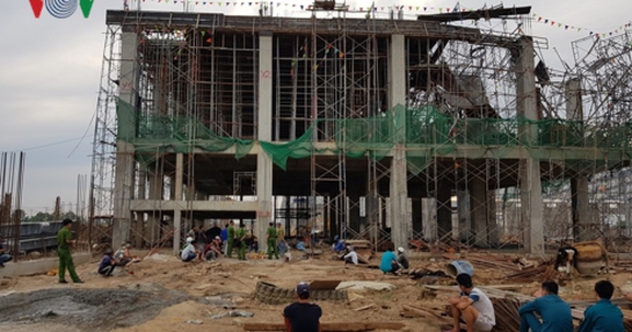Long An: Sập công trình xây dựng làm 1 người chết, 4 người bị thương