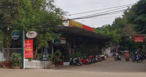 TP. Buôn Ma Thuột: Kỳ lạ quán nhậu mọc giữa hoa viên