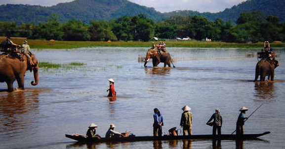 Đắk Lắk: Thu hút đầu tư và nâng cao chất lượng du lịch tại huyện Lắk.