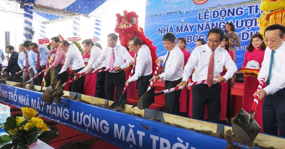 Long An: Khởi công nhà máy điện mặt trời 1.100 tỷ