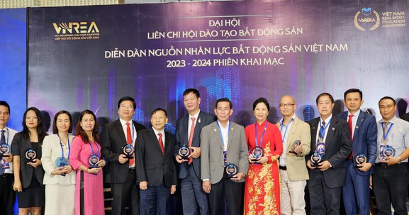 Chính thức ra mắt Liên chi hội Đào tạo Bất động sản Việt Nam (VNREEA)