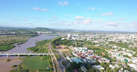 Quảng Ngãi: Đẩy nhanh tiến độ thực hiện đấu giá quyền sử dụng đất đối với nhiều dự án