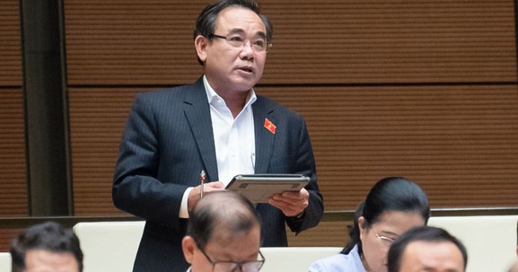 ĐBQH Lê Hữu Trí: “Doanh nghiệp đối diện với điểm nghẽn pháp luật và đùn đẩy trách nhiệm của cán bộ thực thi công vụ”
