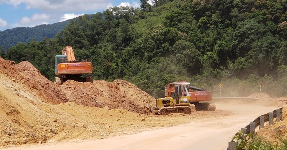 Thừa Thiên Huế: Gấp rút cải tạo, nâng cấp tuyến Quốc lộ 49A