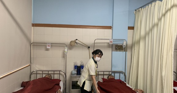 Bệnh viện Trung ương Huế: Tăng cường chống rét cho bệnh nhân và người nhà