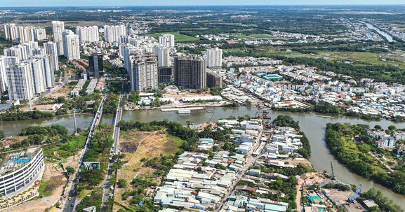 Hai cây cầu trọng điểm chuẩn bị hoàn thiện, người dân Q.7 và huyện Nhà Bè sắp thoát cảnh kẹt xe