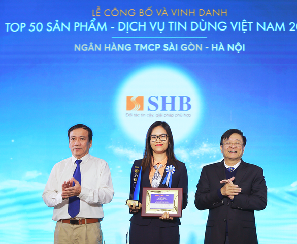 Thẻ tín dụng SHB VISA Platinum được vinh danh Top 50 sản phẩm dịch vụ tin dùng Việt Nam 2023
