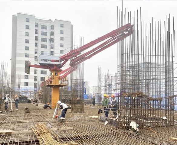 Các công trường hối hả vào Xuân