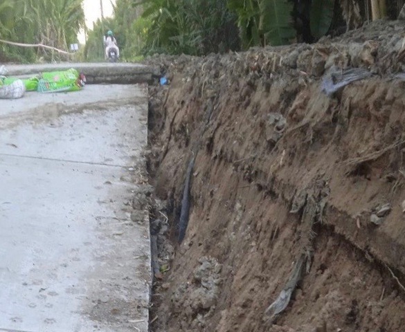 Chủ tịch tỉnh Bạc Liêu chỉ đạo tăng cường các giải pháp khắc phục sụt lún đất