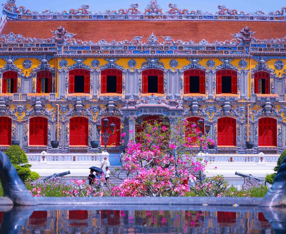 Photo Travel: Vào Hoàng cung, chiêm ngưỡng vẻ tráng lệ của điện Kiến Trung