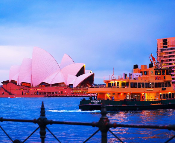 Photo Travel: Ghé Circular Quay, lênh đênh trên một chuyến phà Sydney