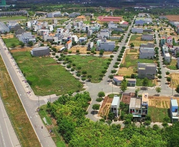 Giá đất mới, áp lực an cư gia tăng