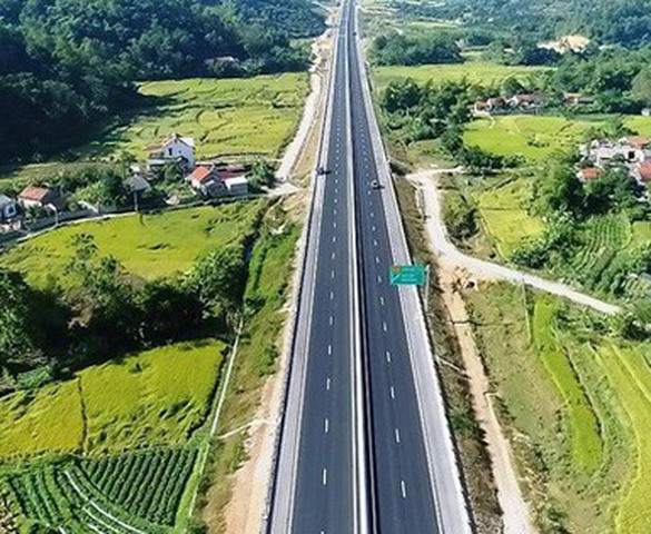 Đẩy nhanh tiến độ, bảo đảm chất lượng 4 dự án cao tốc trọng điểm