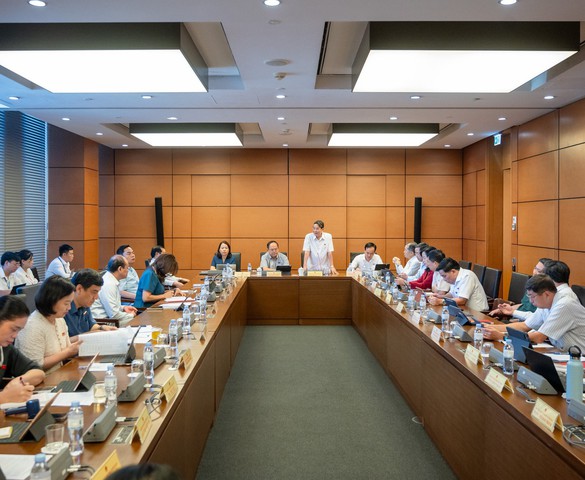 Phó Chủ tịch Quốc hội Nguyễn Đức Hải: Cần kết hợp đầu tư công và đầu tư tư nhân để thúc đẩy động lực tăng trưởng
