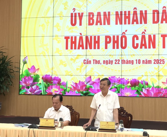 Chủ tịch UBND TP. Cần Thơ yêu cầu tăng tốc giải ngân vốn đầu tư công