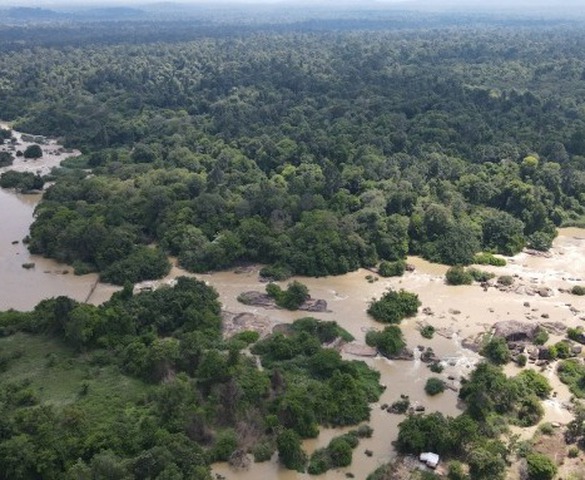 Rừng phòng hộ có bàu nước sôi, cảnh quan kỳ vĩ gặp khó trong quá trình trở thành khu du lịch sinh thái, nghỉ dưỡng