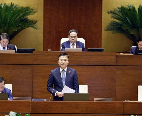 Chính phủ đang triển khai đồng bộ nhiều giải pháp để tháo gỡ khó khăn cho thị trường bất động sản