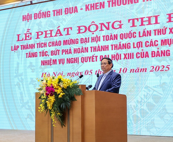 Thủ tướng phát động đợt thi đua cao điểm lập thành tích chào mừng Đại hội XIV của Đảng