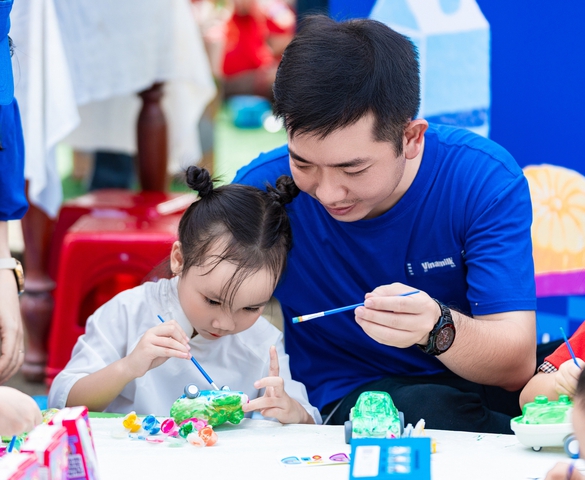 Vinamilk đồng hành mang Tết Trung thu đến hơn 10.000 trẻ em trên cả nước