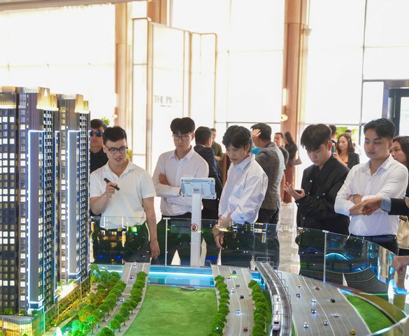 Niềm tin trở lại nhưng nhà đầu tư bất động sản vẫn cẩn trọng
