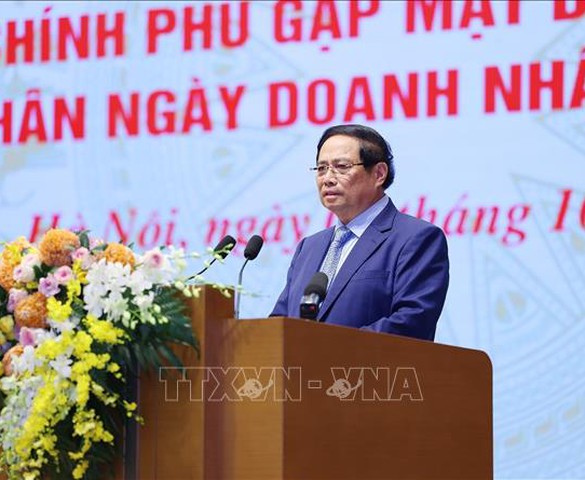Thủ tướng Phạm Minh Chính gặp mặt đại diện doanh nghiệp nhân ngày Doanh nhân Việt Nam