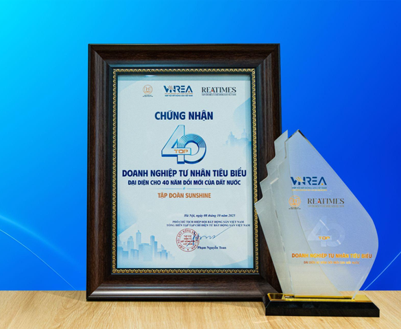Sunshine Group được vinh danh trong Top 40 Doanh nghiệp tư nhân tiêu biểu đại diện cho 40 năm Đổi mới