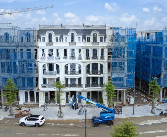 Dự án hàng hiệu phía Tây Thủ đô của Sunshine Group tăng tốc triển khai, chuẩn bị bàn giao