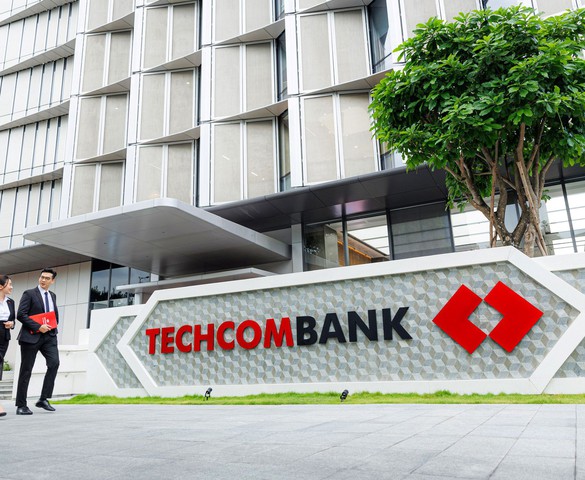 Techcombank secures higher rating from both Fitch Ratings and S&P Global