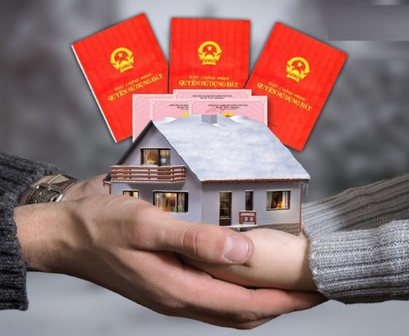 Từ giờ, sang tên sổ đỏ nhiều lần có cần làm lại sổ mới không?