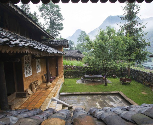 Photo Travel: Chúng Pủa, nhà cổ trăm năm trên cao nguyên đá