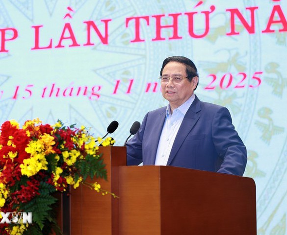 "Thúc đẩy phát triển khoa học, công nghệ, đổi mới sáng tạo, chuyển đổi số nhanh nhưng phải bền vững"