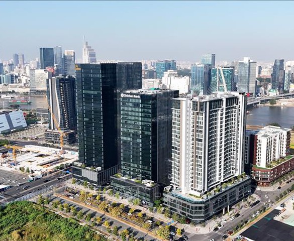 Không thể chậm chân trong cuộc đua tài chính toàn cầu