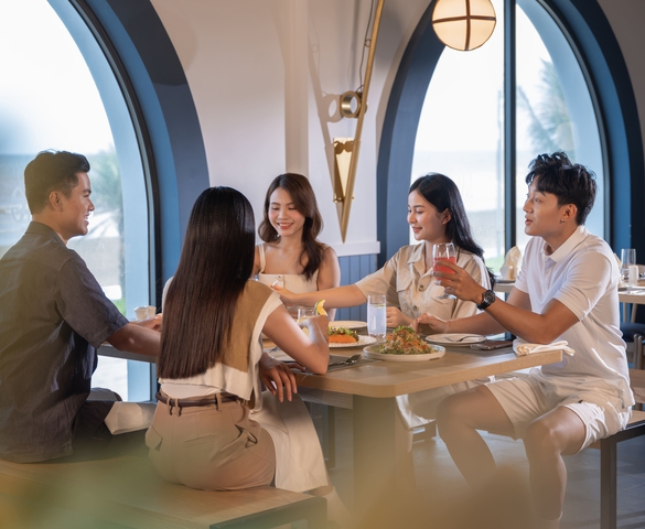 The Unlimited Collection "cập bến" miền Bắc: Lasong mở chương mới cho du lịch Sầm Sơn