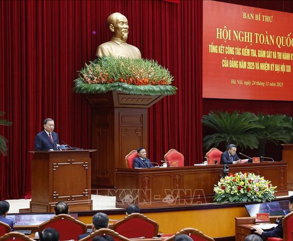 Tổng Bí thư Tô Lâm: Không để có "khoảng trống", "vùng tối" mà công tác kiểm tra, giám sát của Đảng không vươn tới được