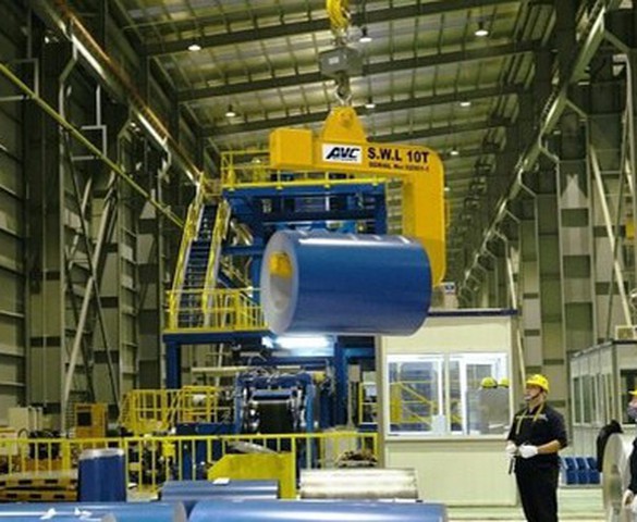 Hòa Phát hỗ trợ người dân Đắk Lắk 100.000m2 tôn lợp khắc phục hậu quả bão lũ